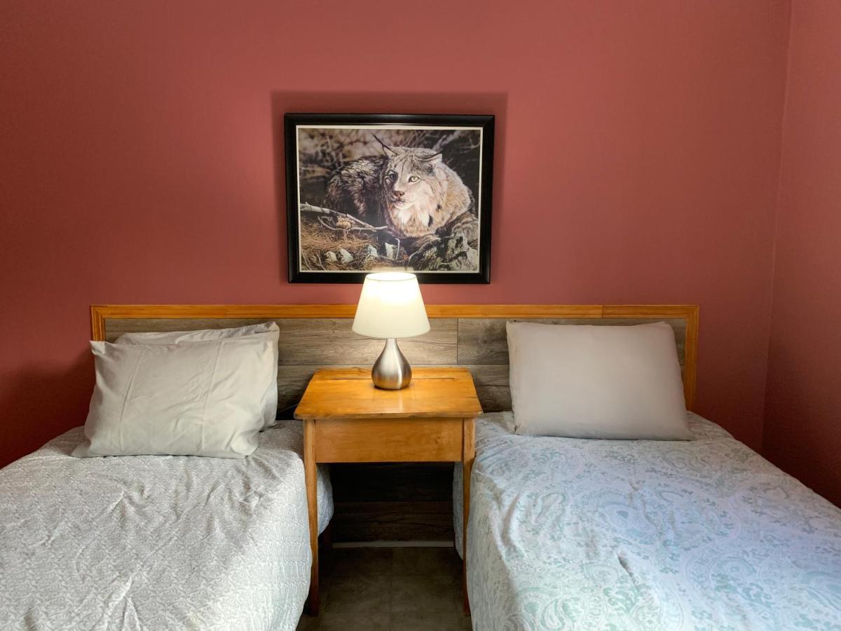 L'Auberge Refuge Du Trappeur Saint Mathieu Du Parc Εξωτερικό φωτογραφία