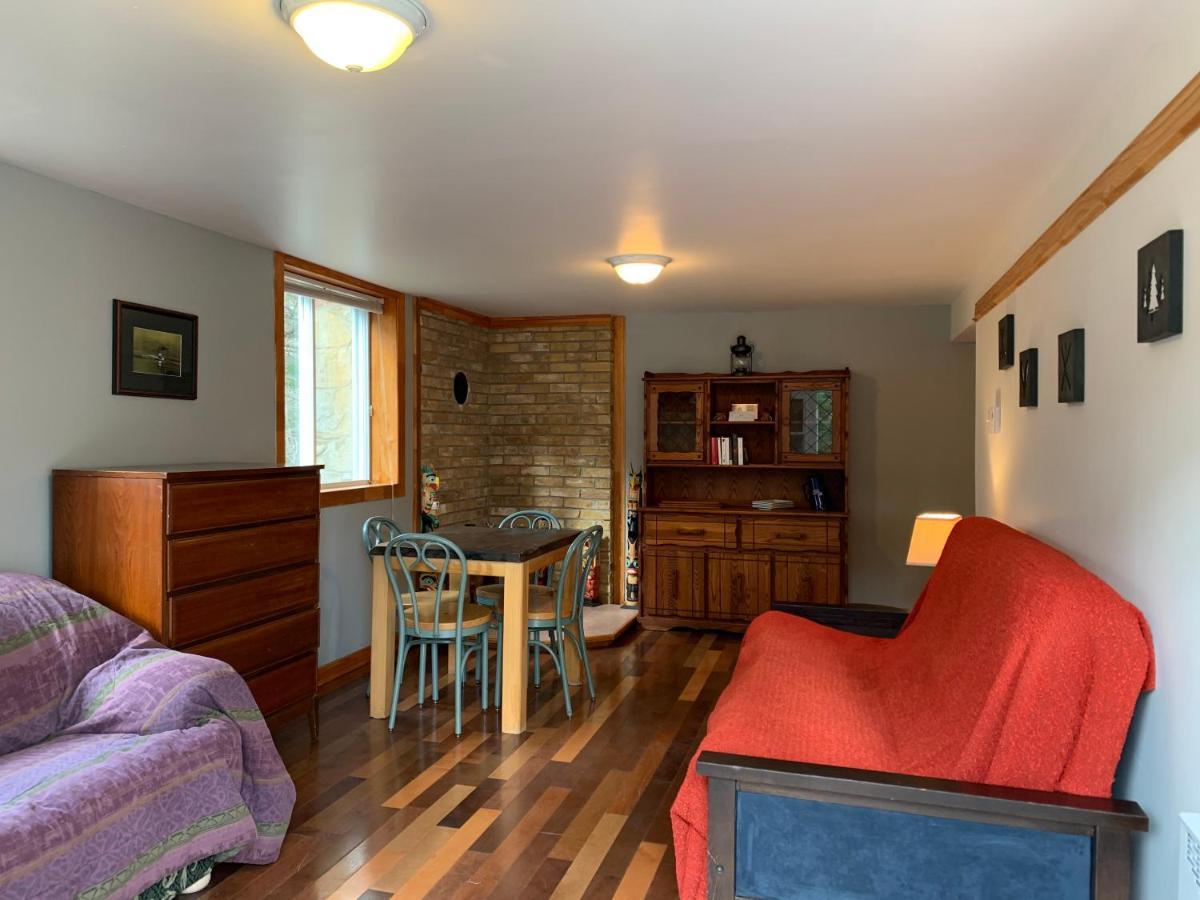L'Auberge Refuge Du Trappeur Saint Mathieu Du Parc Εξωτερικό φωτογραφία