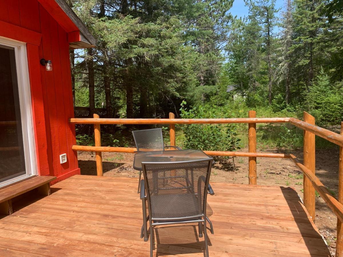 L'Auberge Refuge Du Trappeur Saint Mathieu Du Parc Εξωτερικό φωτογραφία