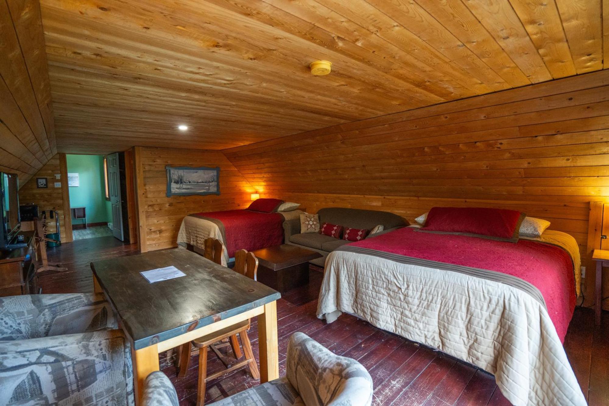 L'Auberge Refuge Du Trappeur Saint Mathieu Du Parc Εξωτερικό φωτογραφία