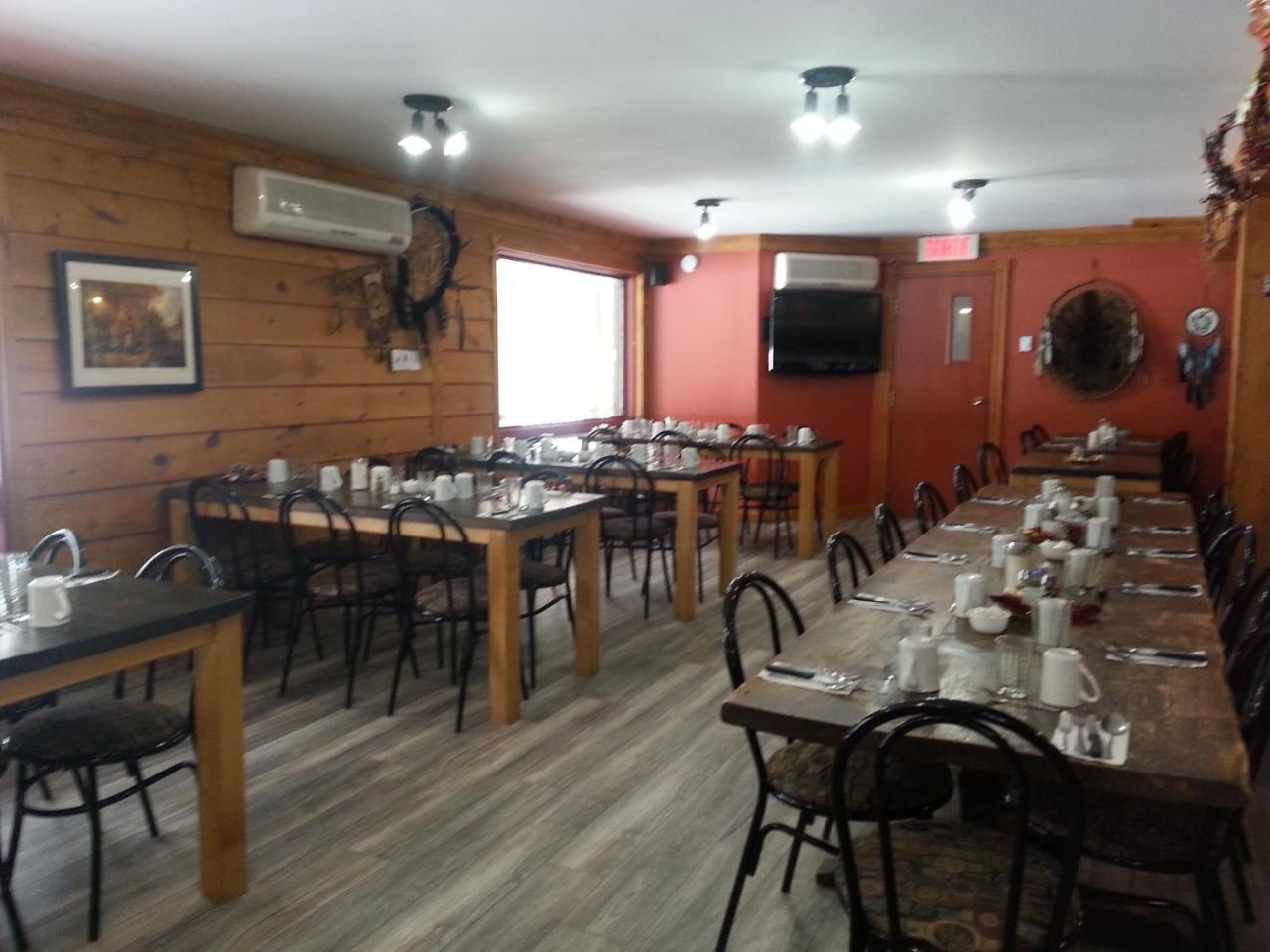 L'Auberge Refuge Du Trappeur Saint Mathieu Du Parc Εξωτερικό φωτογραφία